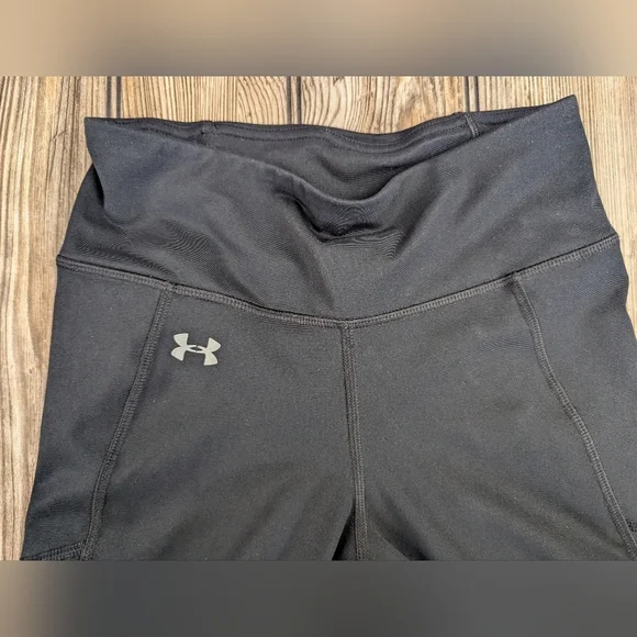 Under Armour Compression Tights Leggings Size XS Black 3/4 Length - Picture 3 of 12